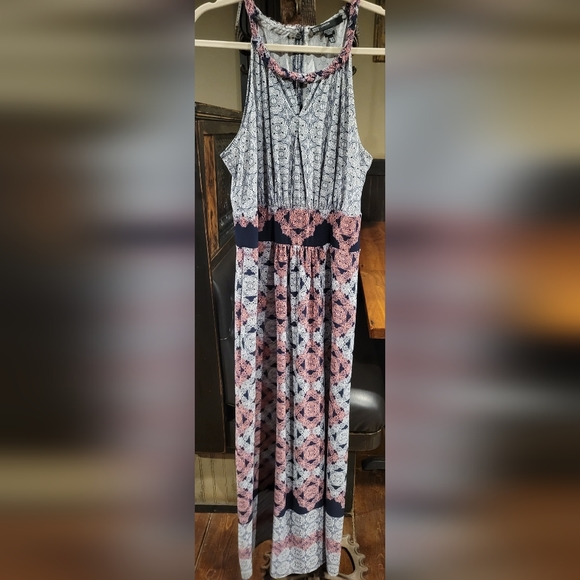 Maggy London EUC Navy Pink Halter Dress - Picture 1 of 7